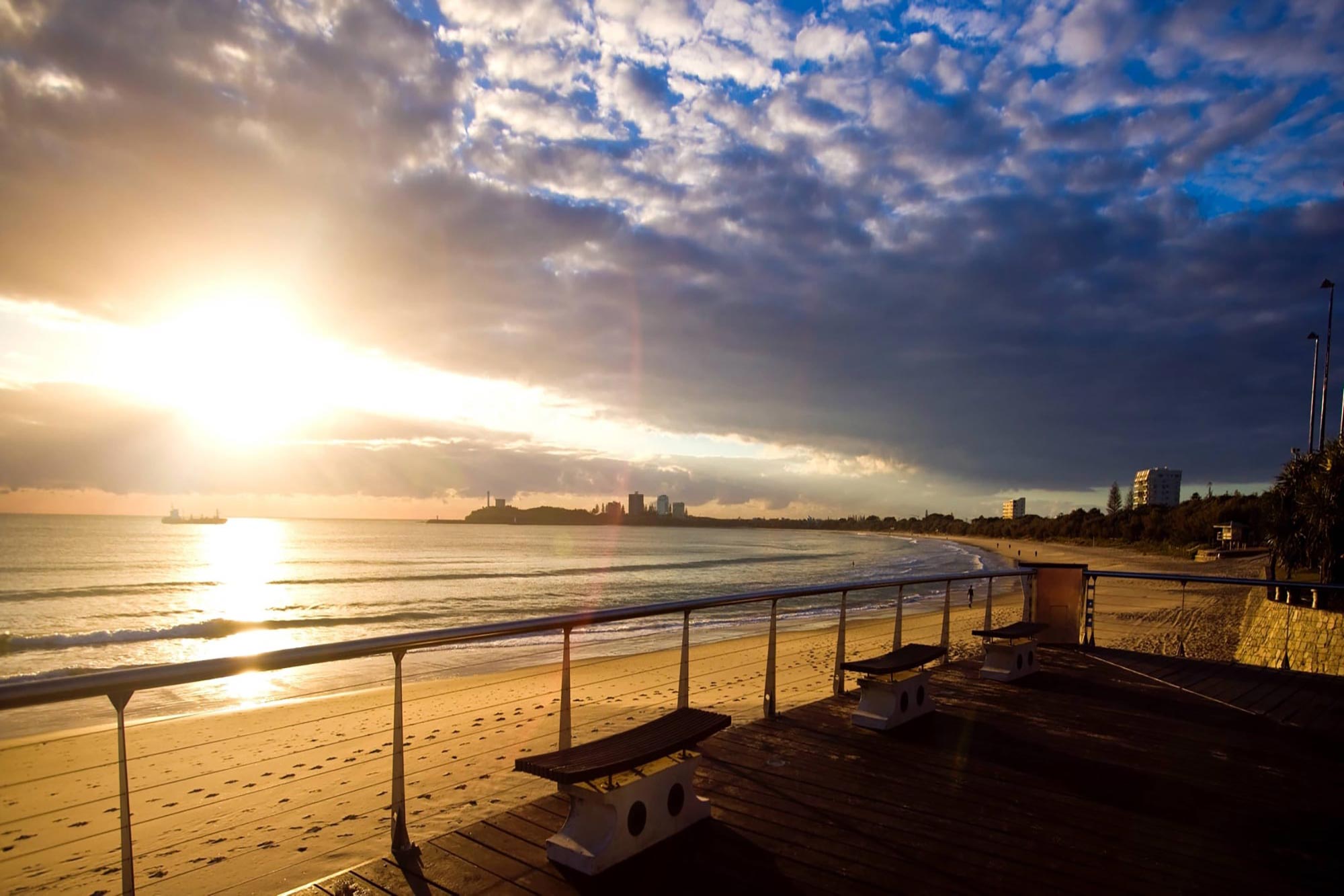 NightQuarter Sunshine Coast Coco Mooloolaba